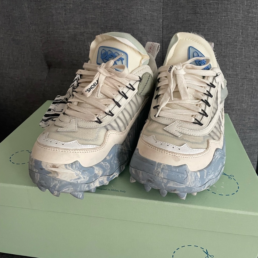 Off white odsy 1000 blue/white